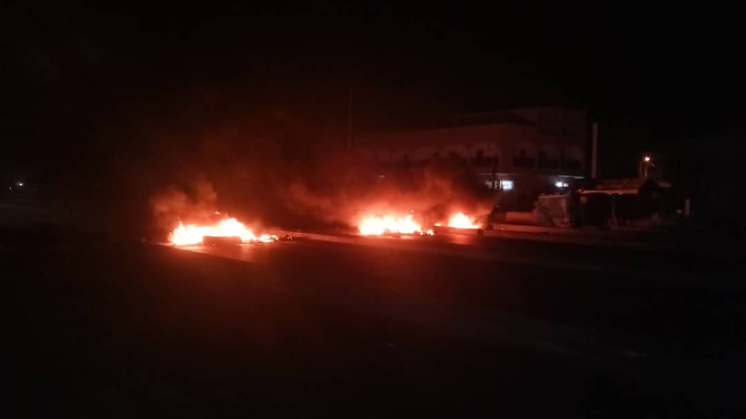 Acte 2 couvre-feu : Ça chauffe à Diamaguène Sicap Mbao. IMAGES)