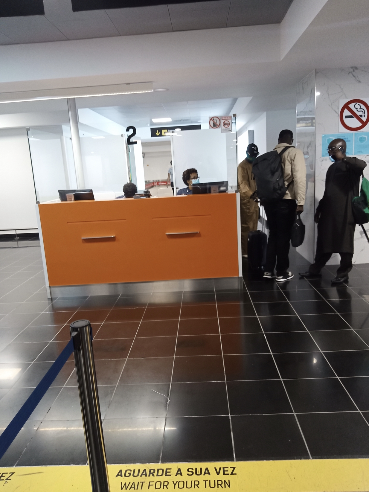 Cap-Vert / Taxe aéroportuaire : La presse sportive Sénégalaise bloquée à l'aéroport de Praia durant plusieurs minutes...