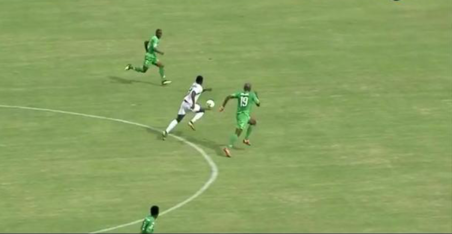 Match de Barrage/Coupe CAF : Le Jaraaf s'impose 1-0 contre le FC Platinum au Zimbabwe.