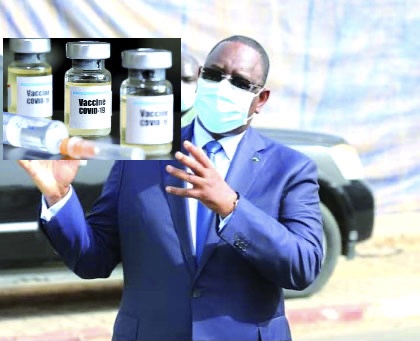 Macky Sall après avoir pris son vaccin Covid-19 : « Si ceux qui nous soignent acceptent de prendre le vaccin en premier, la confiance peut être de mise… »