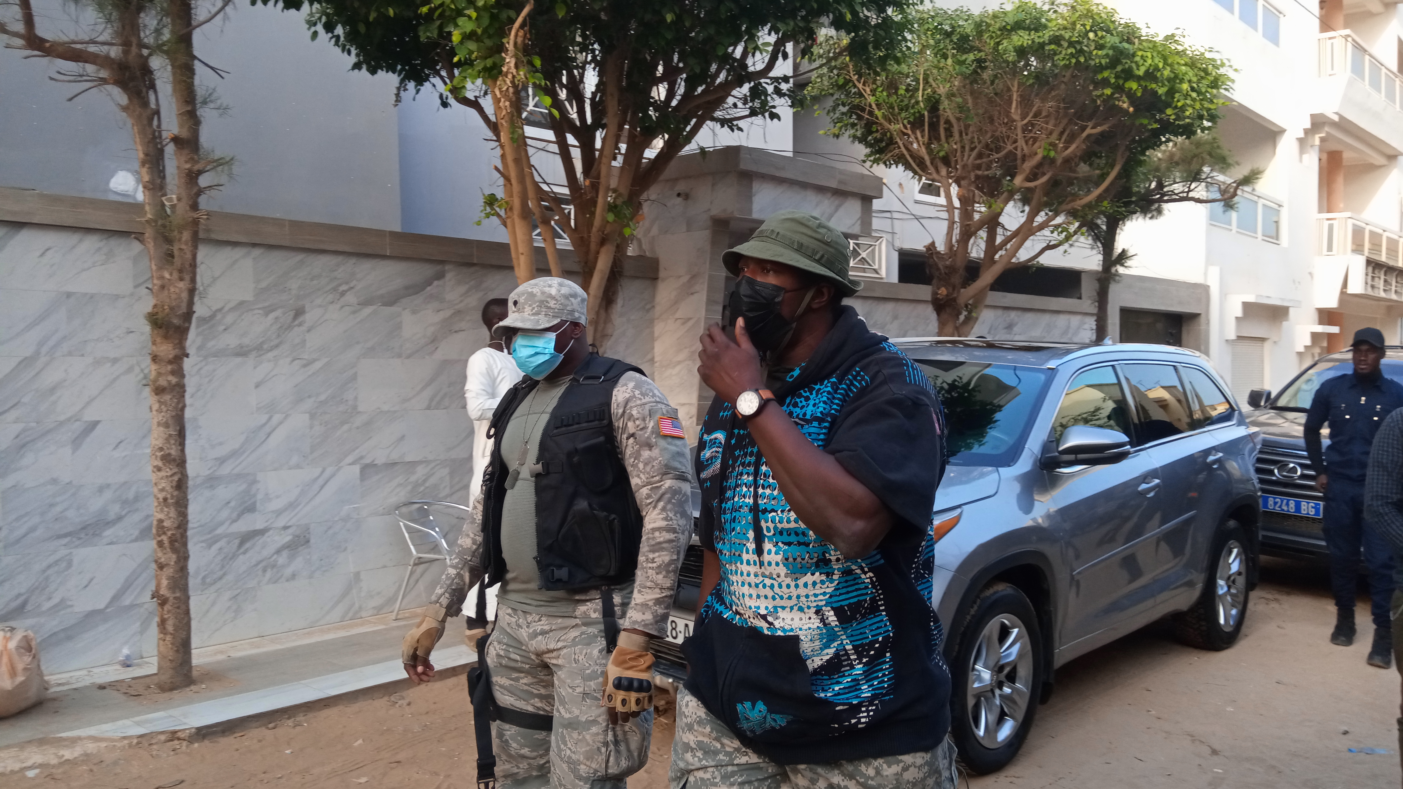 Cité Keur Gorgui: quelques images de la devanture de chez Ousmane Sonko sur le départ pour le Tribunal
