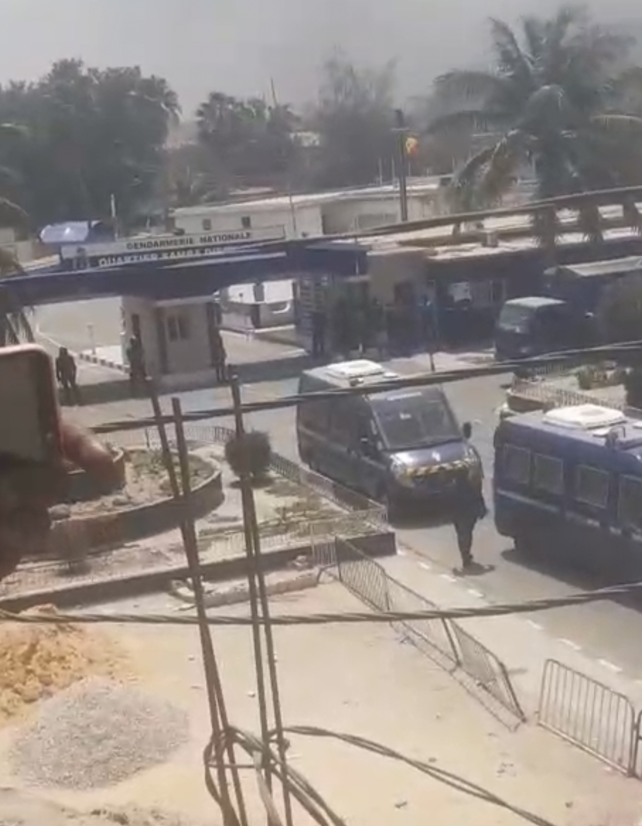 Urgent : Des manifestations devant la brigade de Colobane.