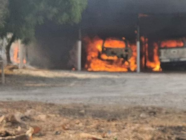 Arrestation de Sonko : Violente manifestation des élèves, des édifices publics attaqués, le véhicule du gouverneur brûlé à Sédhiou. 