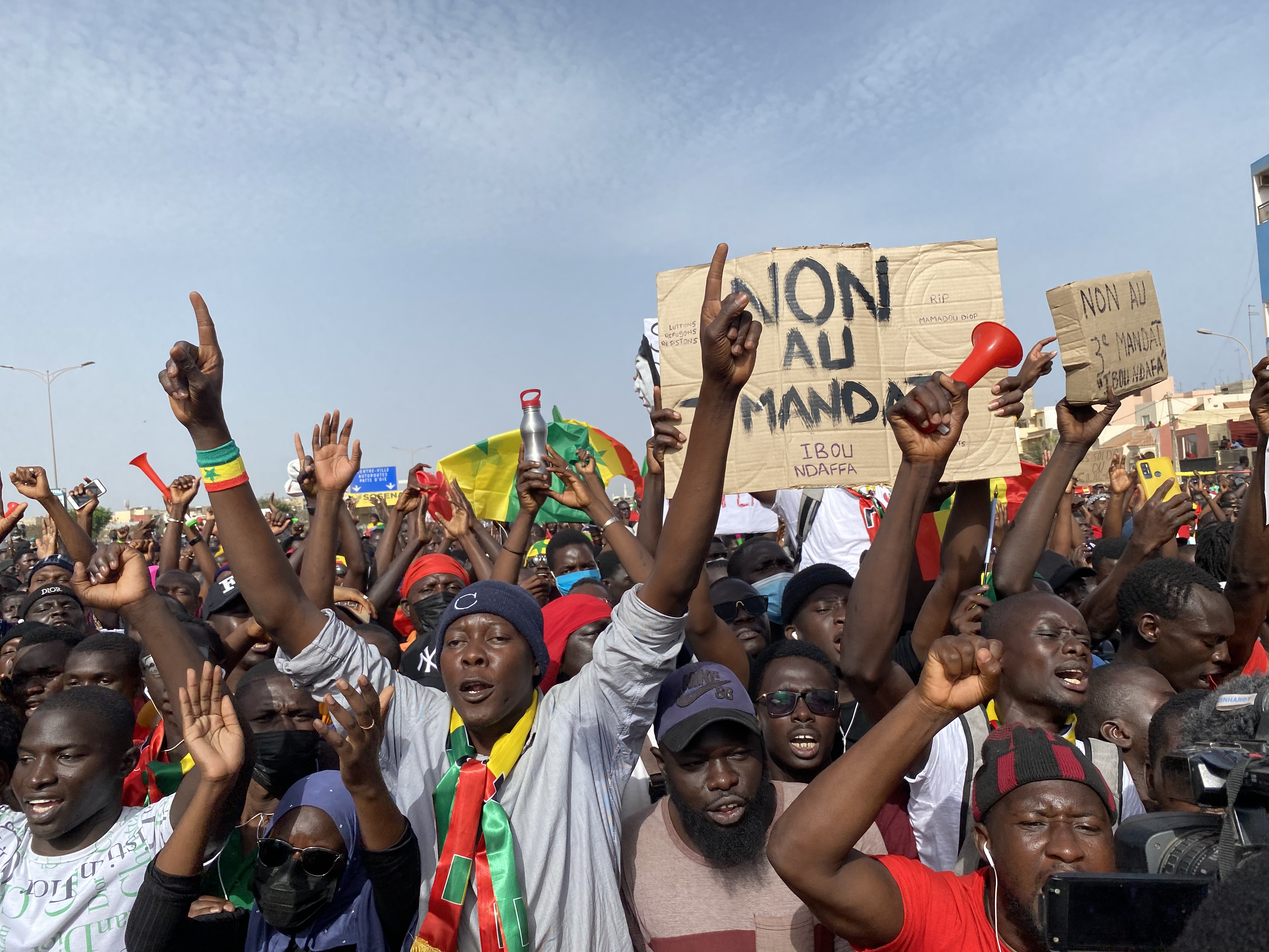 10ans du M23 : La forte mobilisation du M2D au terrain Hlm Grand Médine pour dire NON à la 3e candidature de Macky Sall.