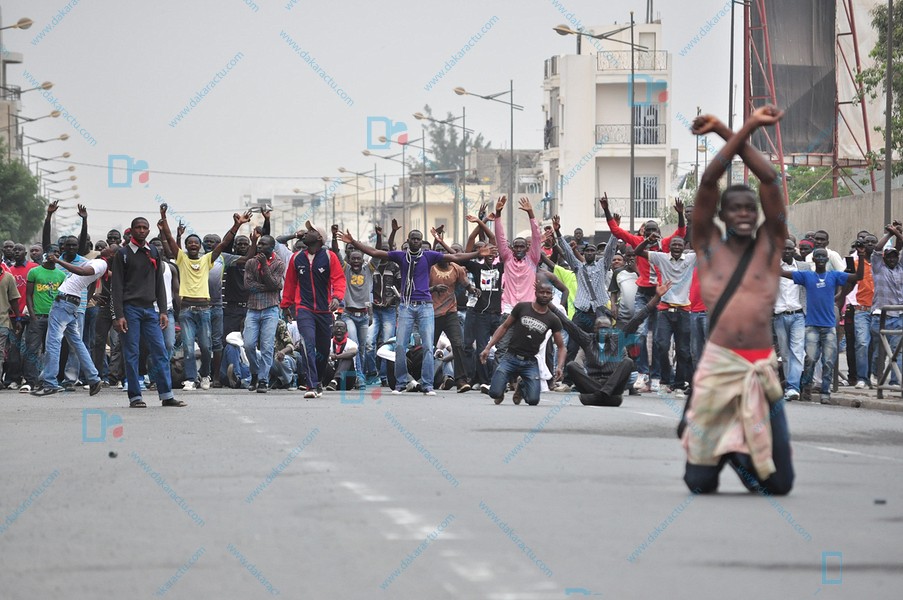 Manifs de juin 2011: Dakaractu vous replonge avec des photos inédites dans les coulisses du plus grand mouvement de contestation au Sénégal