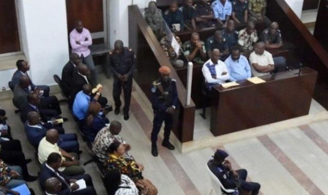Coups et blessures volontaires : Étudiant en 4ème année de médecine, Serigne Ibrahima Ggingue, fils de Aymérou Gningue, condamné à 1 mois ferme.
