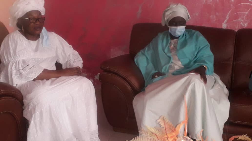 Sacré Cœur : Aminata Touré chez Aïda Mbodj pour présenter ses condoléances