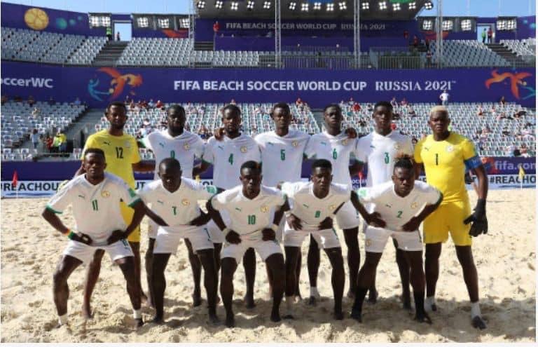 Mondial Beach Soccer 2021 : Le Sénégal démarre par une victoire 6-1 contre l'Uruguay avec un triplé de Raoul Mendy.