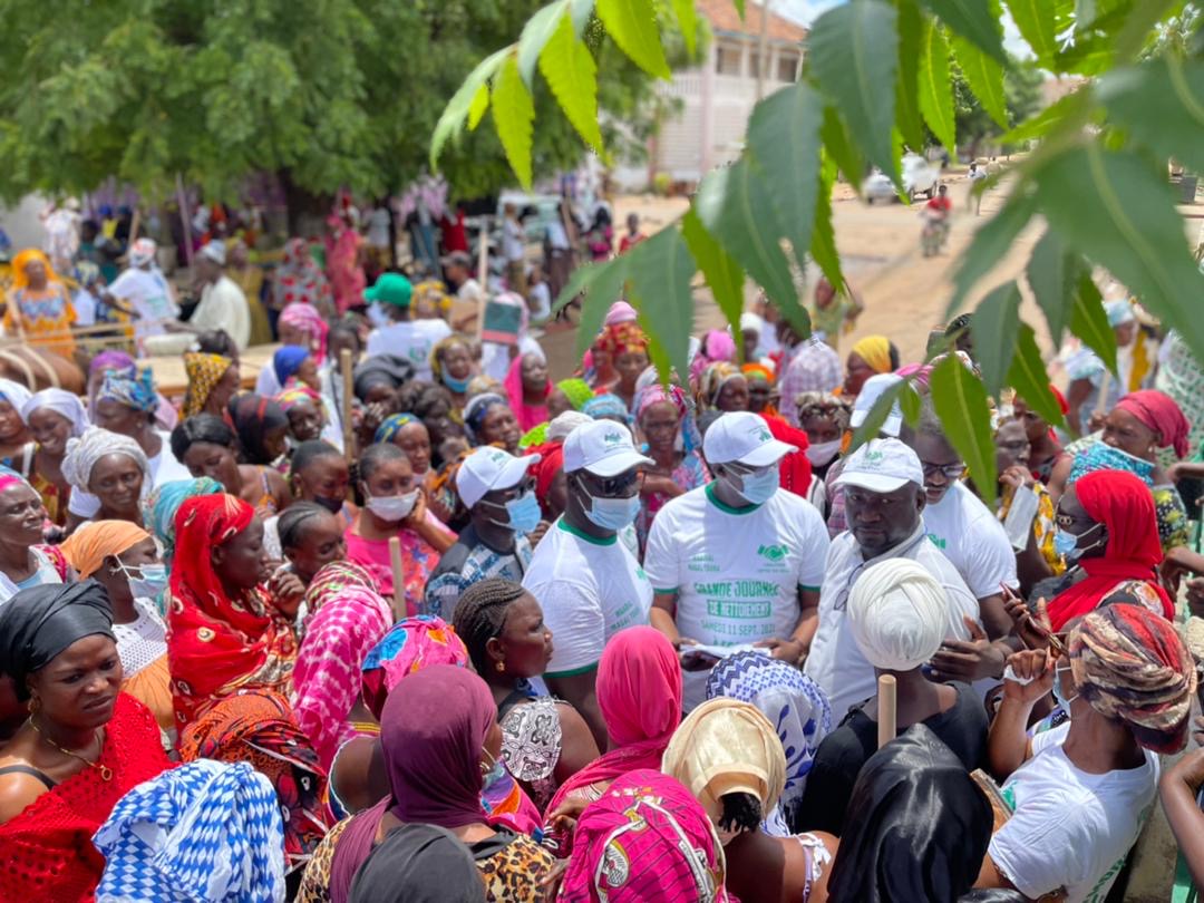 WADIAL MAGAL GUI / Grande mobilisation à l’actif du Directeur de l’Emploi qui a mobilisé 1.500 jeunes et femmes pour une journée de nettoiement.