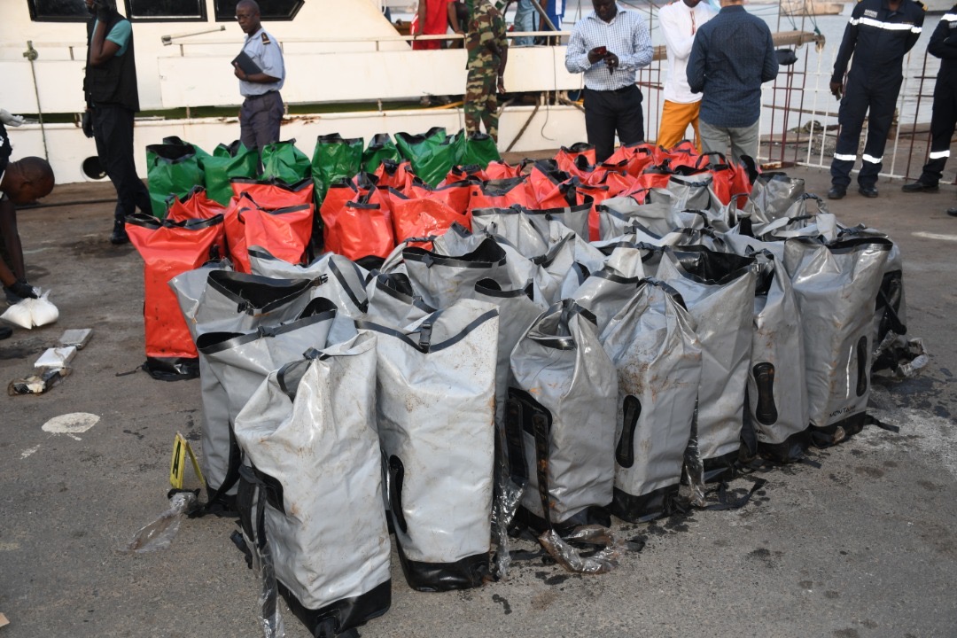Saisie de drogue au large de Dakar : la quantité interceptée revue à la hausse.