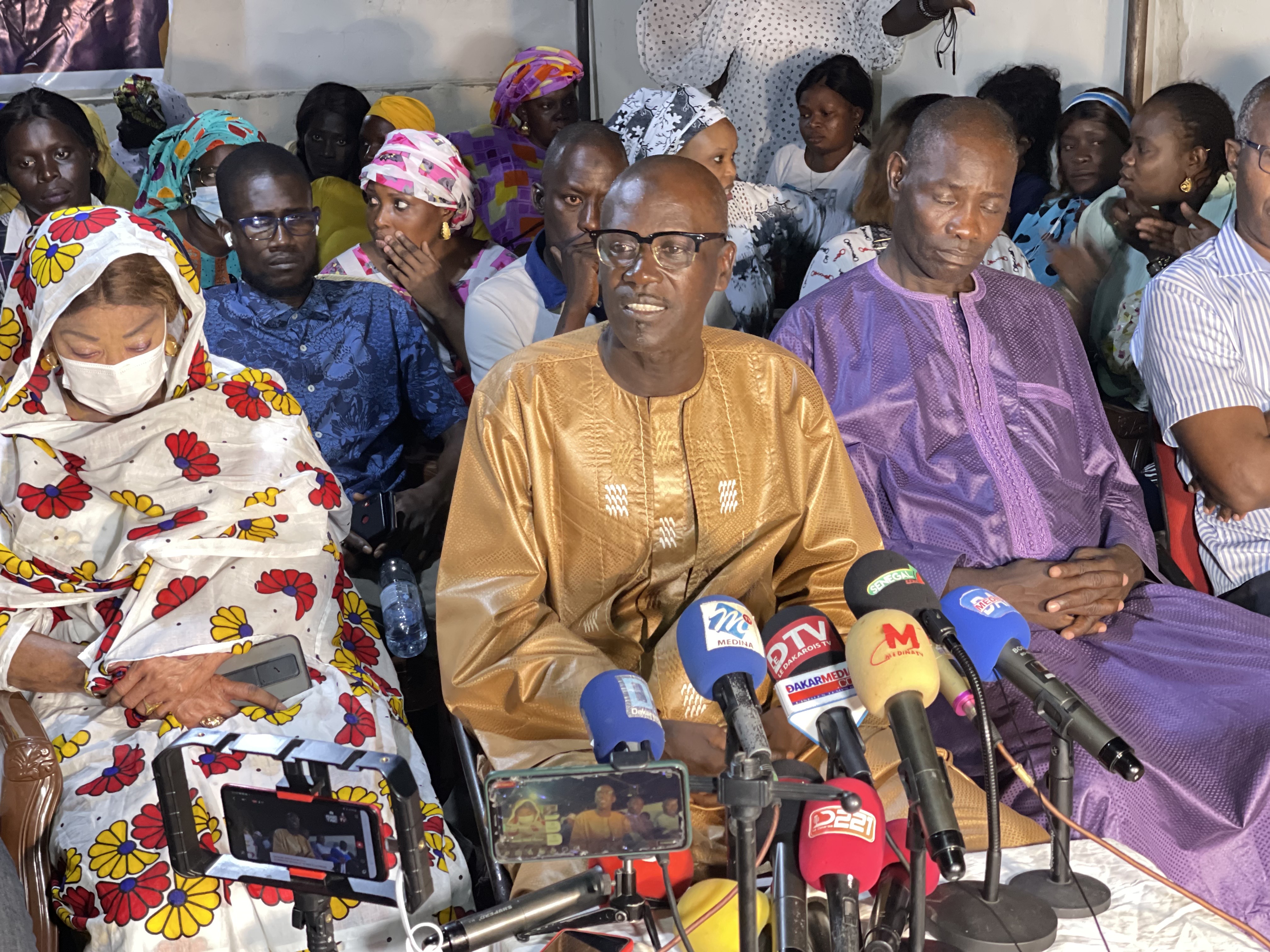 Désespéré, Seydou Guèye tranquillise ses militants : « Je ne serai pas la tête de liste à la Médina. Mais ne laissez pas la déception se transformer en désespoir… »