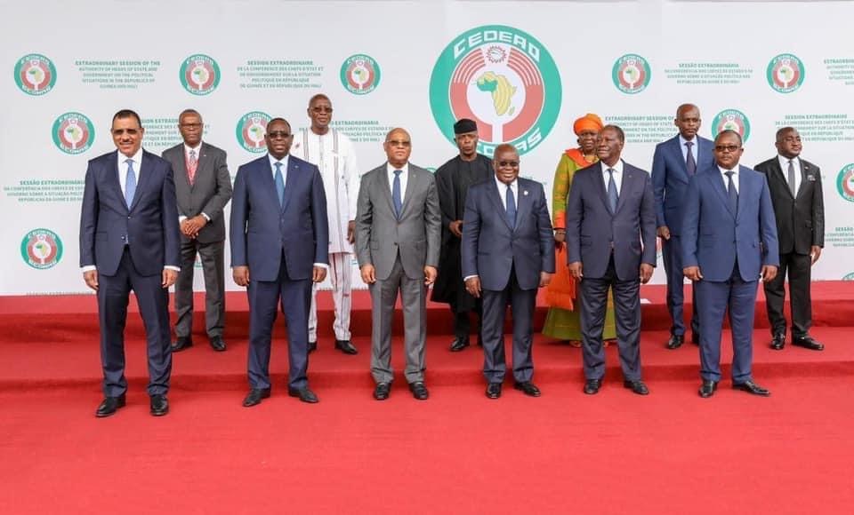 Sommet extraordinaire de la CEDEAO : Les chefs d'État annoncent des sanctions individuelles contre les dirigeants militaires au Mali et en Guinée.