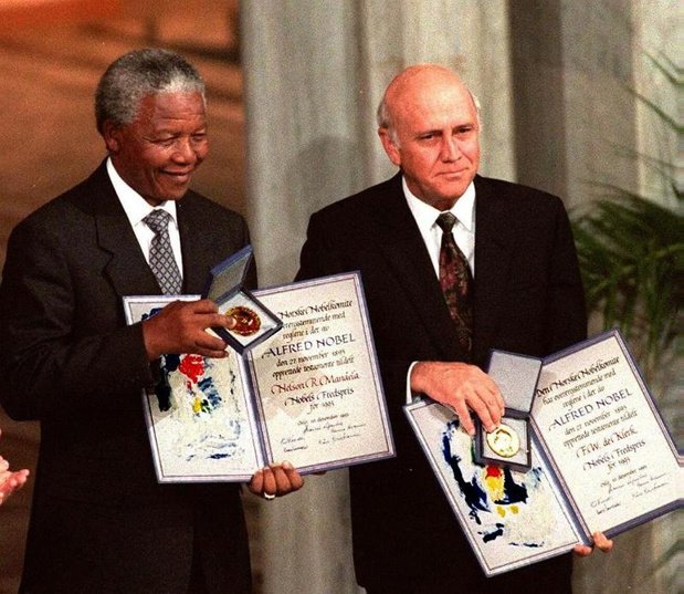 Décès de Frederik de Klerk, dernier président de l'apartheid en Afrique du Sud