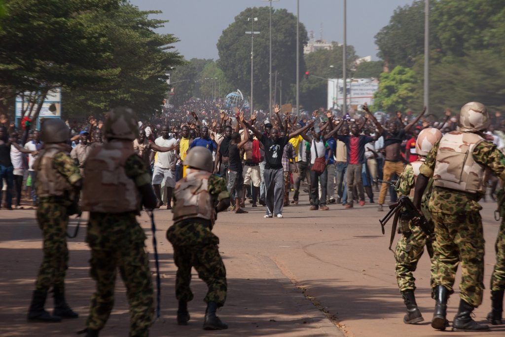 Tensions sécuritaires au Burkina : La manifestation de ce samedi dispersée à coups de gaz lacrymogène