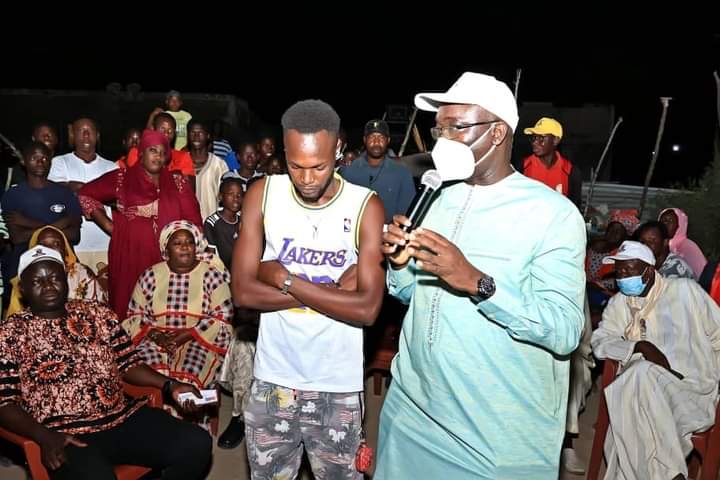 Locales à Kaolack : La jeunesse de Kabatoki, à travers les 15 ASC, forme un bouclier autour de Papa Mademba Bitèye et lui promet une victoire éclatante au soir du 23 janvier.