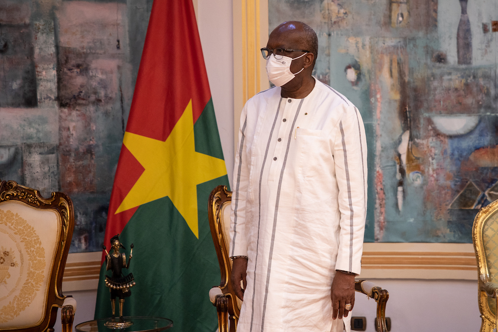 Burkina: le président Kaboré détenu à Ouagadougou par des mutins