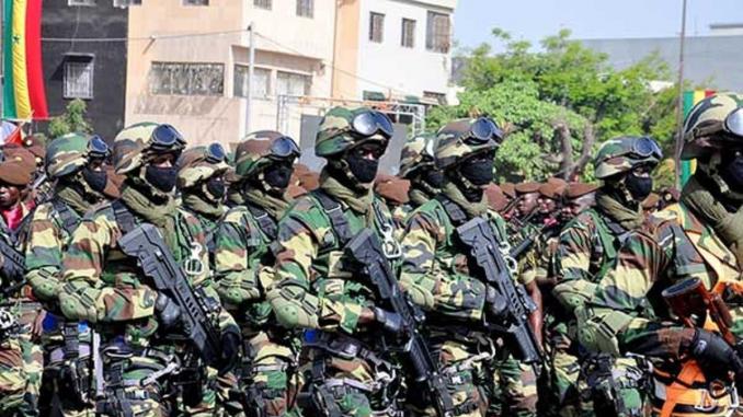 Gambie: un soldat sénégalais du contingent de la Cédéao tué
