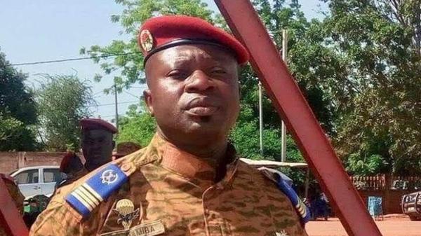 Burkina: le lieutenant-colonel Damiba prêtera serment mercredi