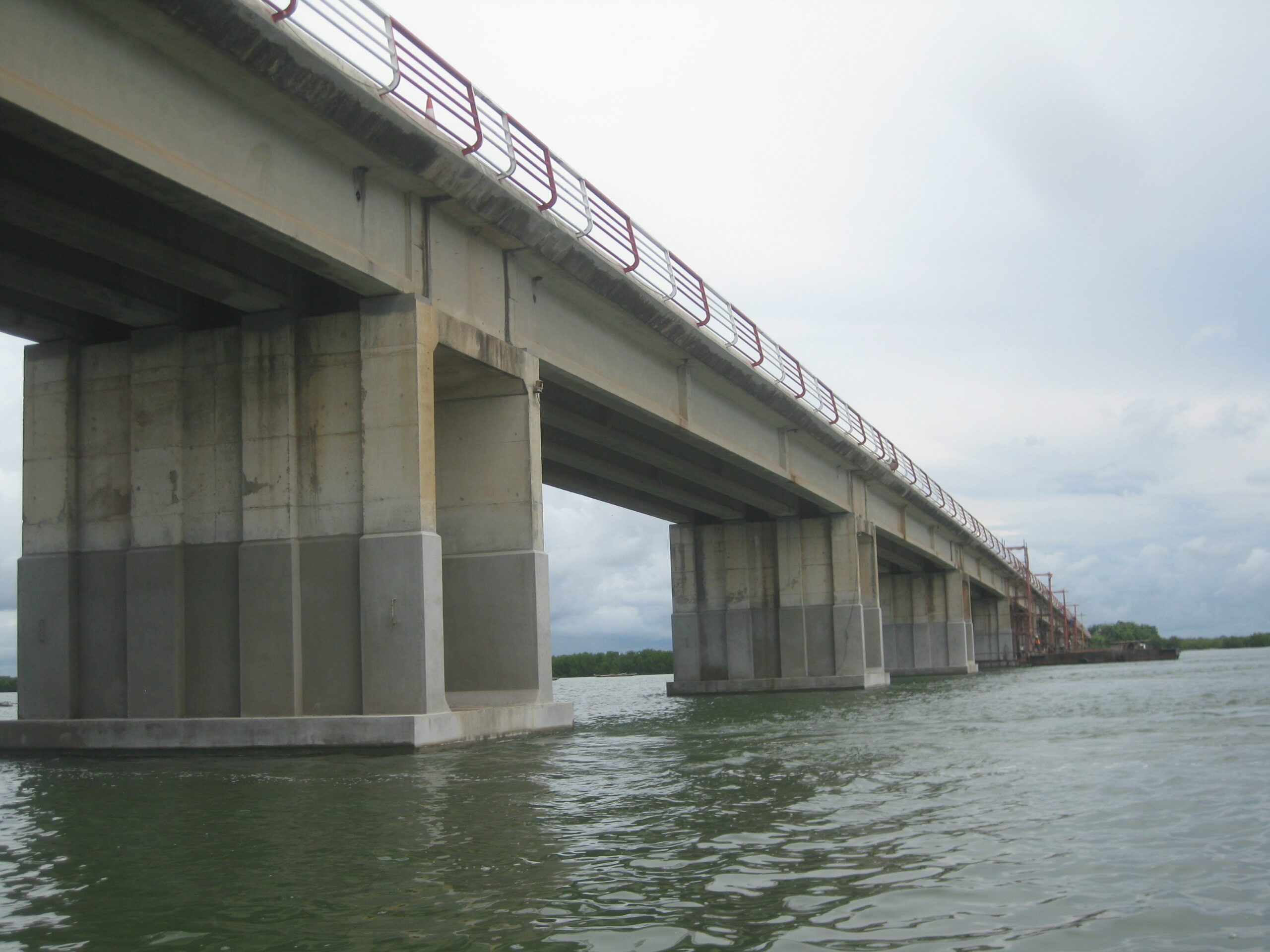 Pont Emile Badiane de Ziguinchor : La police met la main sur 18 kg de yamba cet après-midi.
