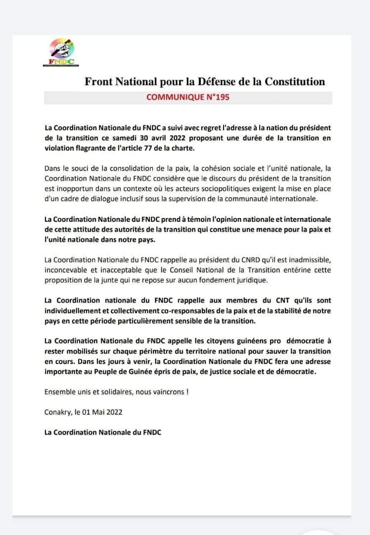Transition de 39 mois en Guinée: "inadmissible" pour une coalition de partis politiques