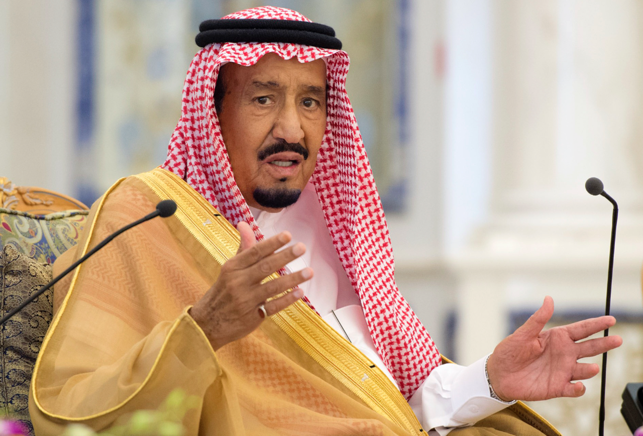 Le roi saoudien hospitalisé pour des "tests"