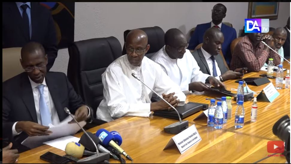 Accord entre le gouvernement et les syndicats du secteur public de la santé et de l'action sociale