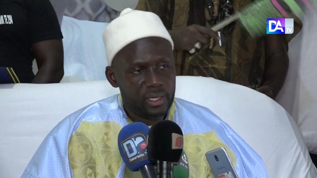 MAGAL de Serigne Ibrahima Mbacké / Serigne Saliou Mbacké regrette l’entourage de certains hommes politiques.