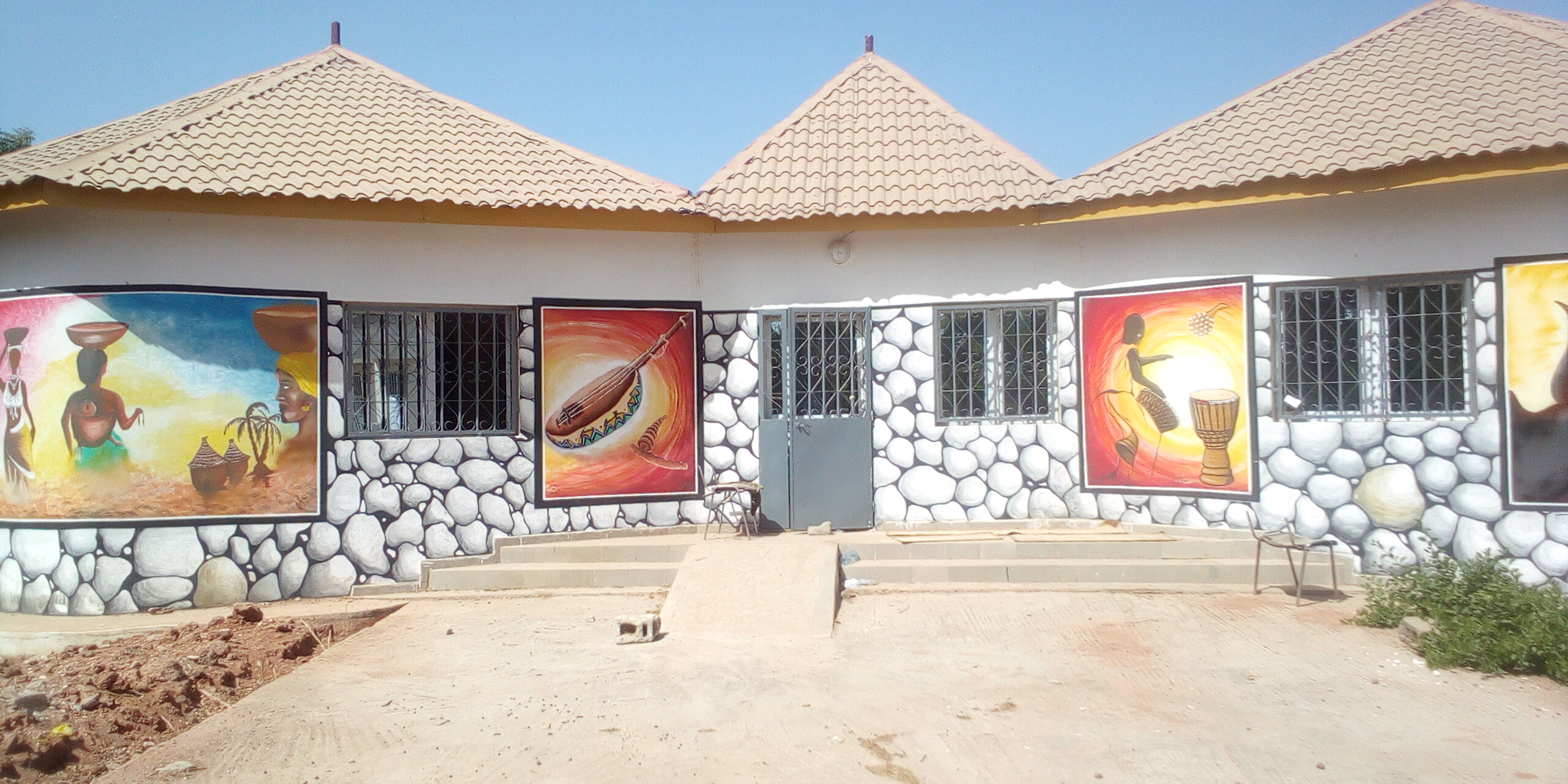 Musée du Fouladou / Alsény Ba (1er vice-président du conseil départemental/Kolda) : « Nous appelons l’ensemble des acteurs culturels pour la collecte des instruments… À Paroumba il y’a un objet du roi Moussa Molo… »