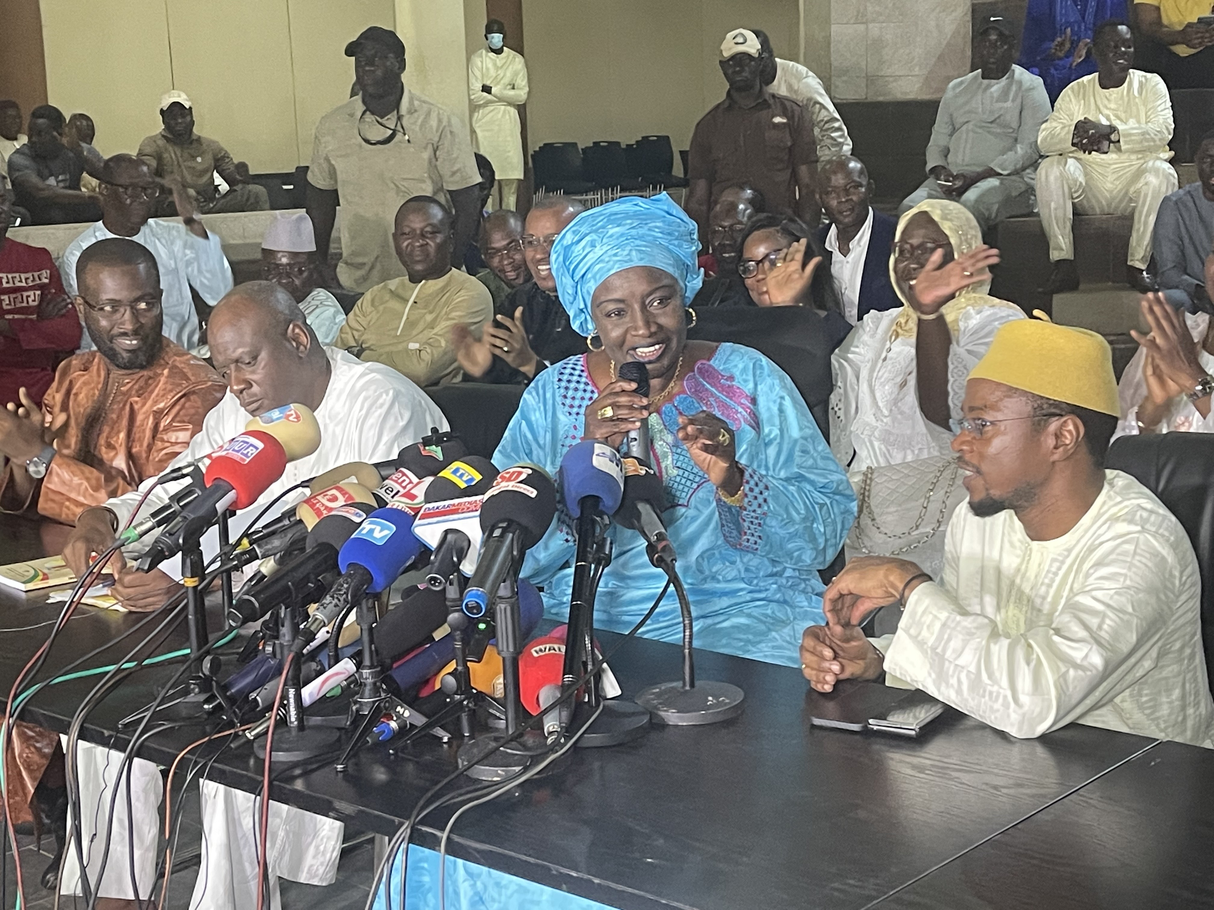 Aminata Touré à Sonko et Cie : « Beug Beuré, Bagn Beuré… »