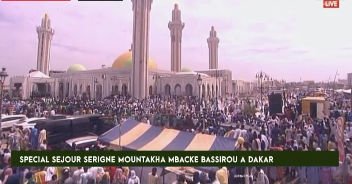 Prière du vendredi : Des milliers de personnes convergent vers la grande mosquée Massalikul Jinaan.