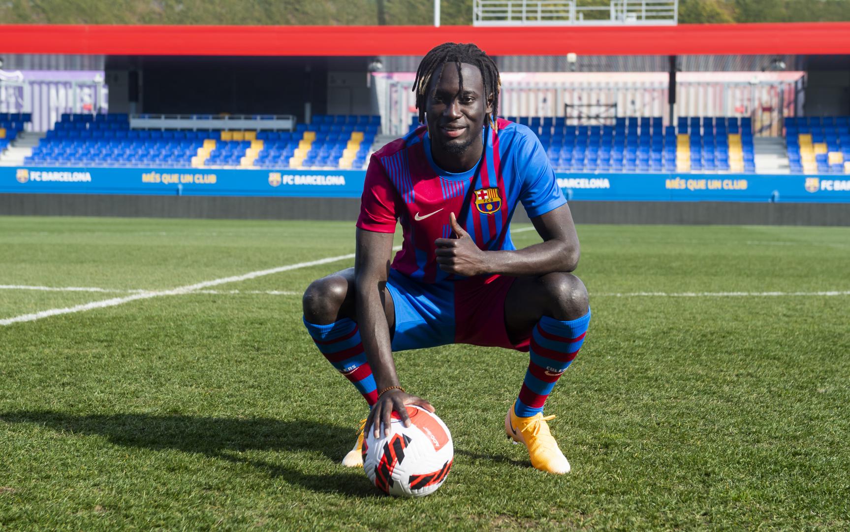 Défense des Lions : Bouna Sarr blessé, Alpha Diounkou débarque pour appuyer Youssouph Sabaly…
