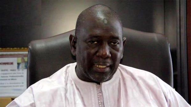 Erratum - Le maire de Saly, entendu par la Section- Recherches de Dakar, rentre chez lui après négociations.