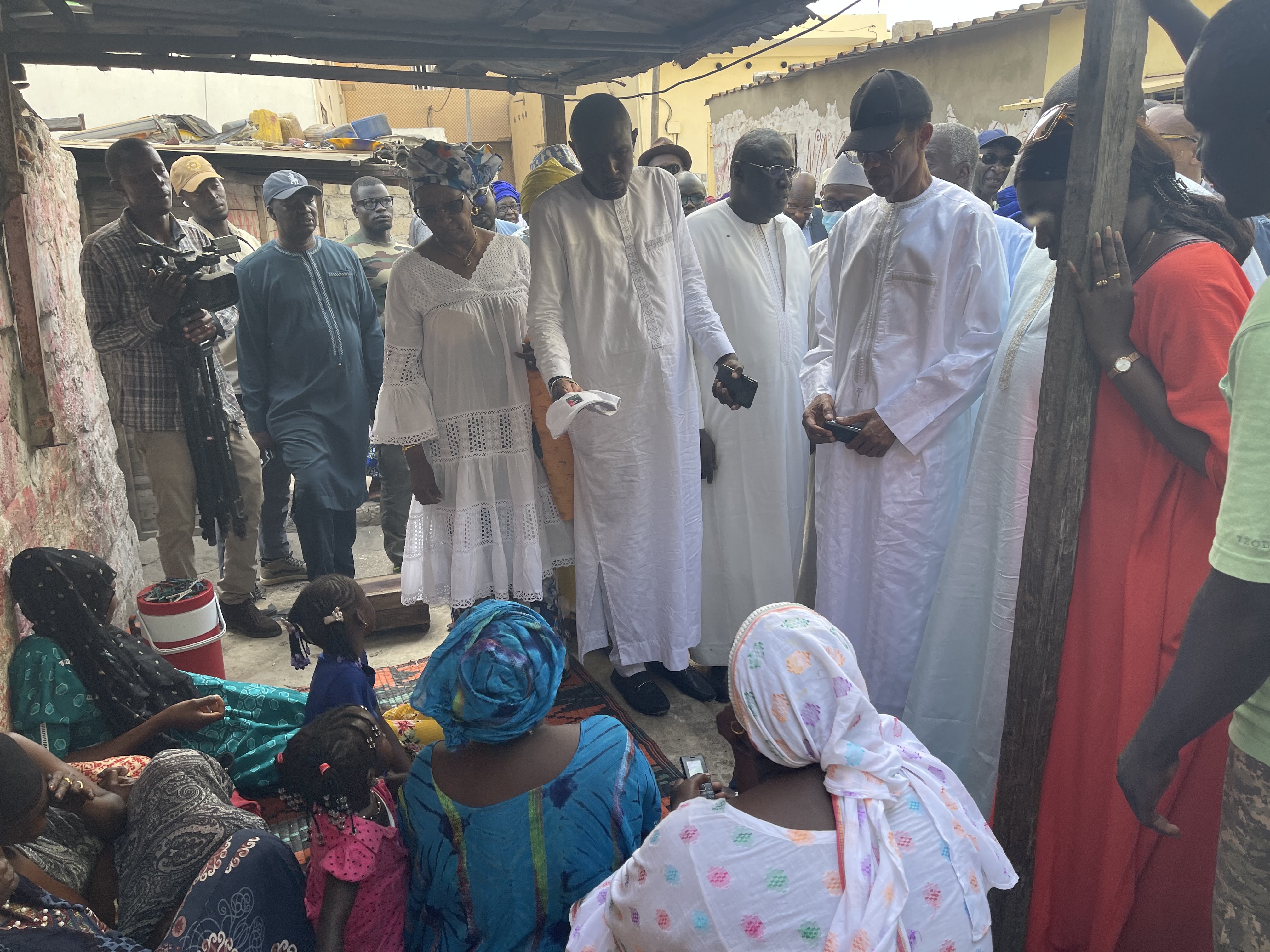 Législatives2022 / Niayes Thioker : Alioune Ndoye et les investis de Benno Dakar sensibilisent les forces communautaires du Plateau.