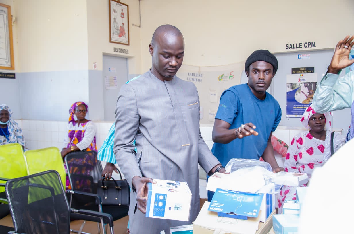 Appui au systeme de santé à Fatick : le Dg de la Safru met la main à la patte