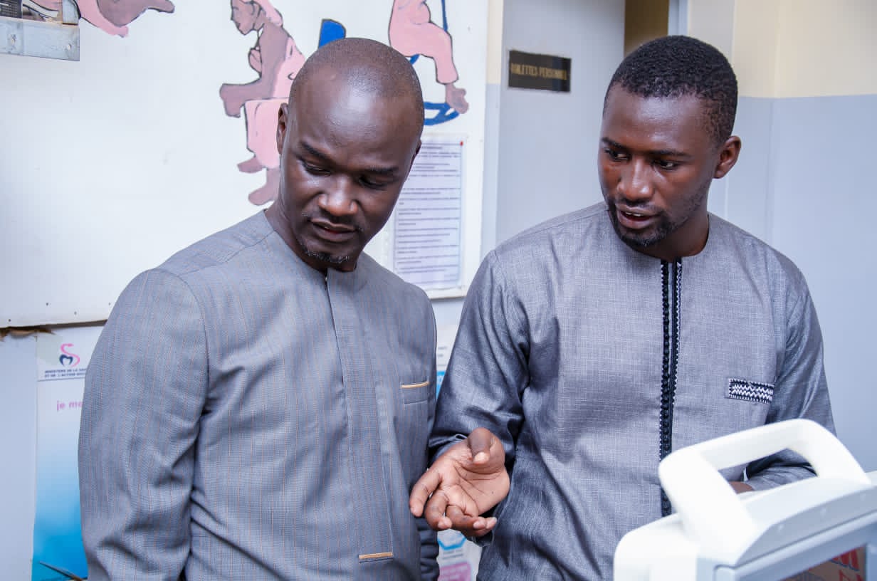 Appui au systeme de santé à Fatick : le Dg de la Safru met la main à la patte