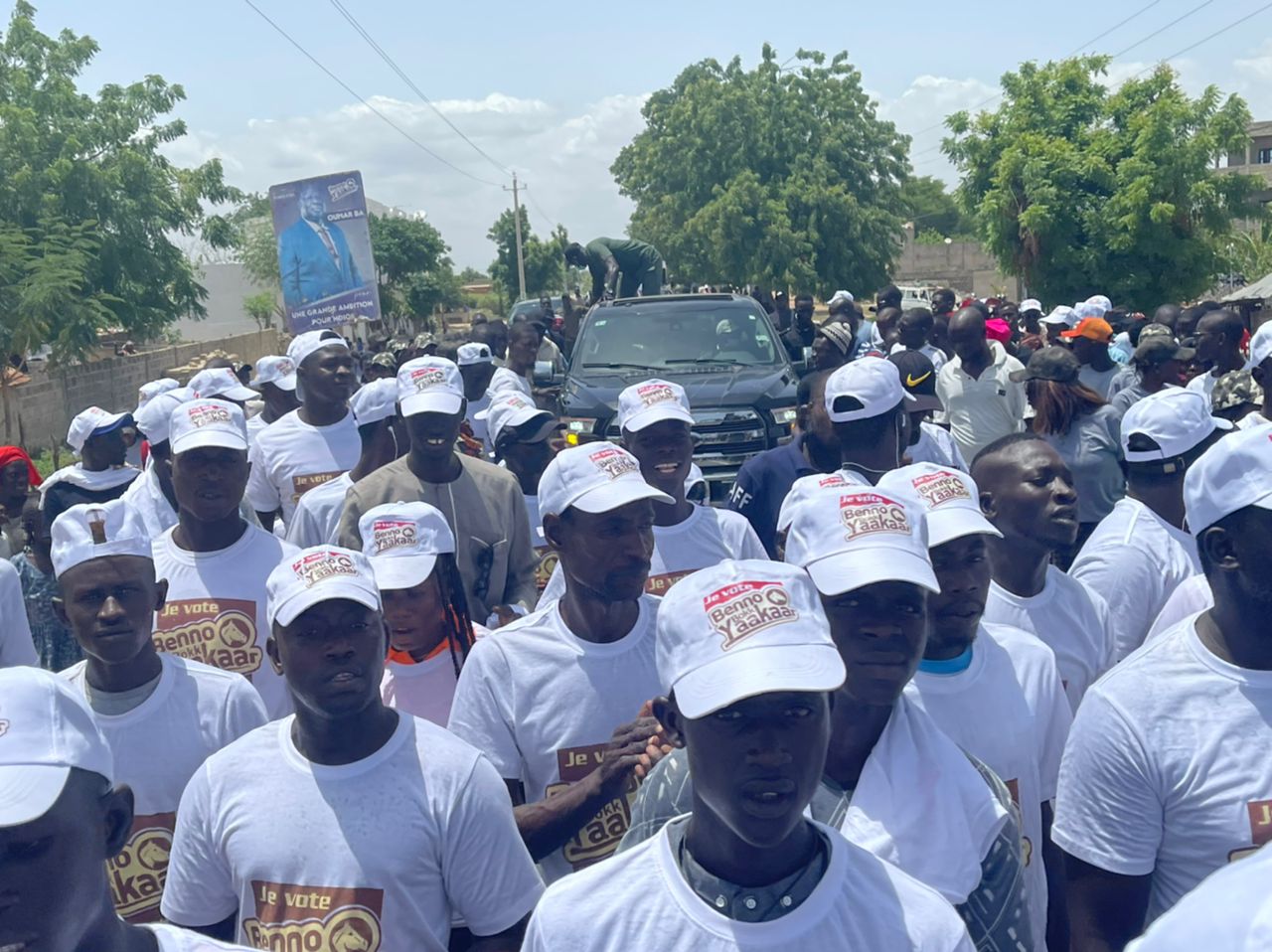 Ouverture de campagne à Fatick : Le Dr Cheikh Kanté à Diofior, accueilli par une foule de militants, les notables et chefs religieux.