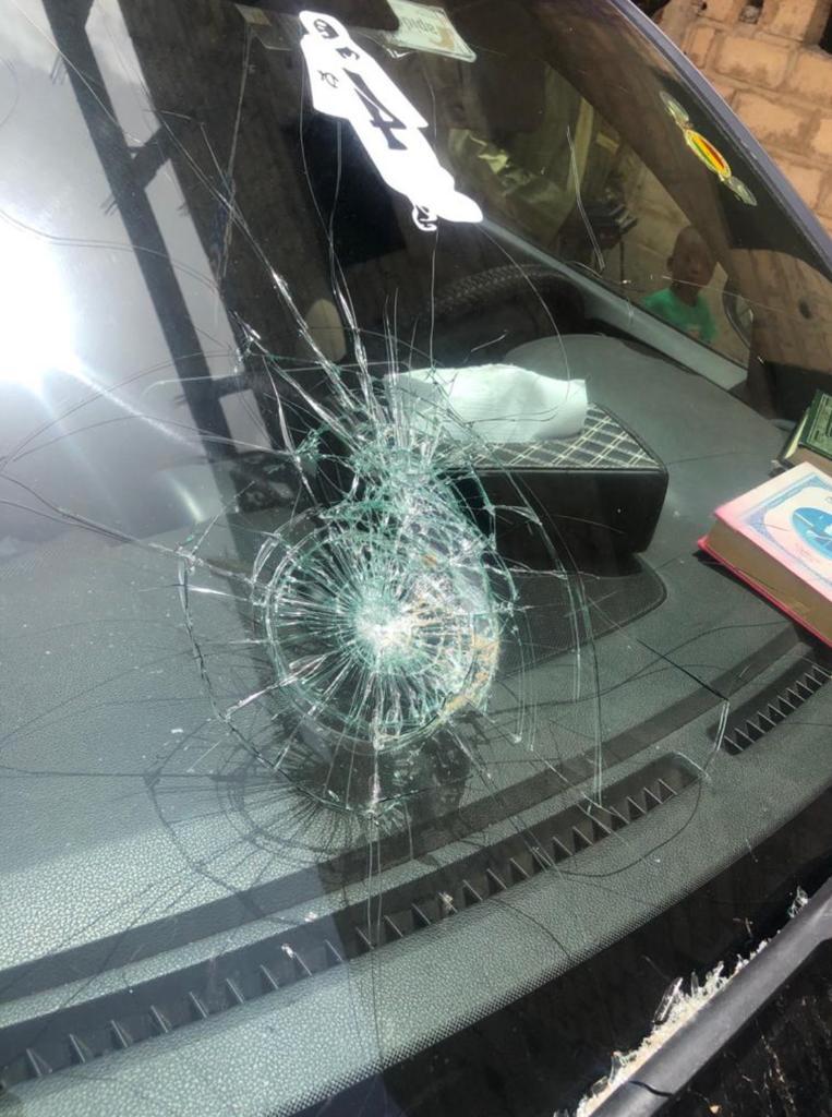 TOUBA - Le véhicule du député Sadaga attaqué