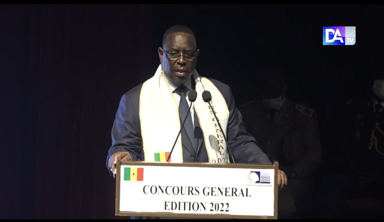 Concours général 2022 / Macky Sall aux lauréats : « Fixez-vous comme objectif de devenir des professeurs Souleymane Mboup! »