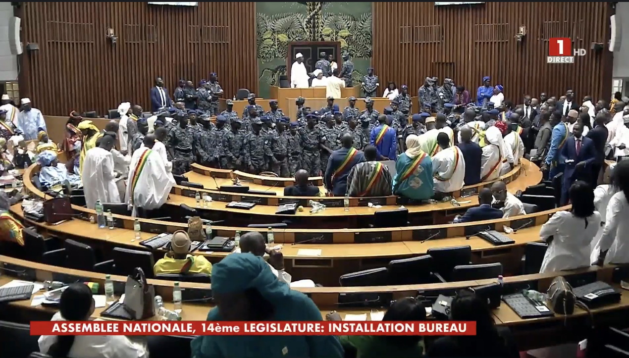 Assemblée nationale : démarrage du vote sous haute surveillance.