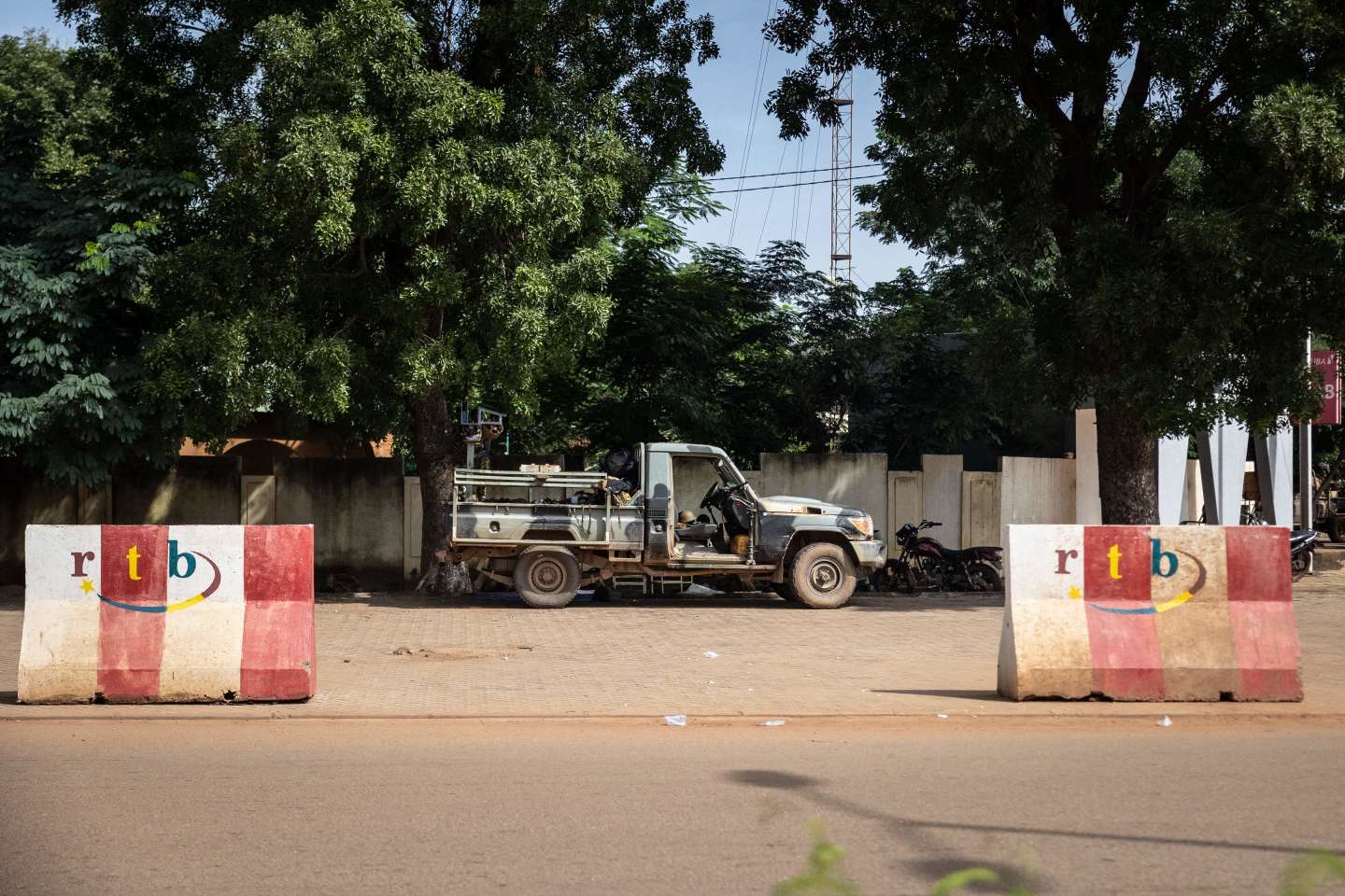 Burkina: l'armée ne reconnaît pas le coup d'Etat militaire, situation tendue à Ouagadougou…