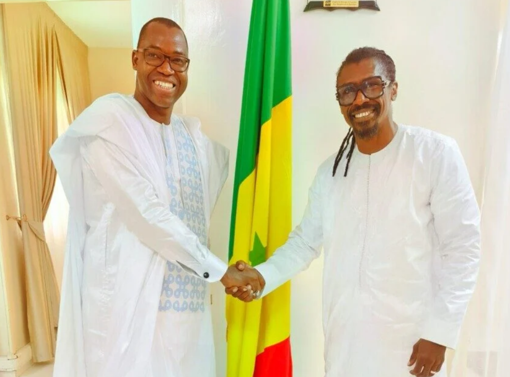 Audience : Le ministre des sports, Yankhoba Diattara a reçu le sélectionneur des Lions, Aliou Cissé…