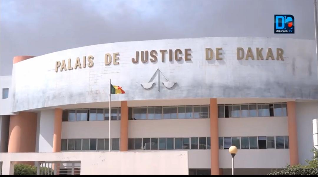 Tribunal de Dakar : le couple Kandé traduit devant la barre, sa femme de ménage, Niama D. pour le vol de 14 millions FCFA.