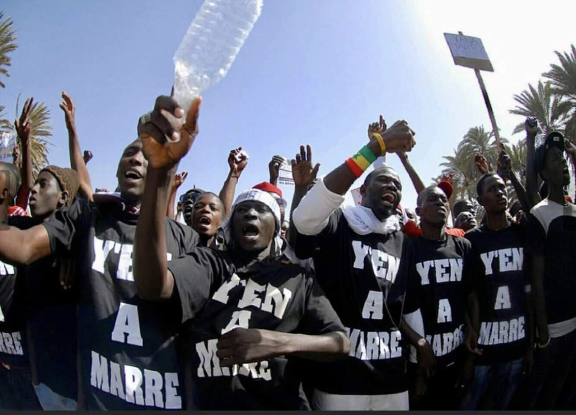 Manifestation contre le 3ème mandat de Macky Sall : Deux membres de Y’EN A MARRE sont arrêtés.
