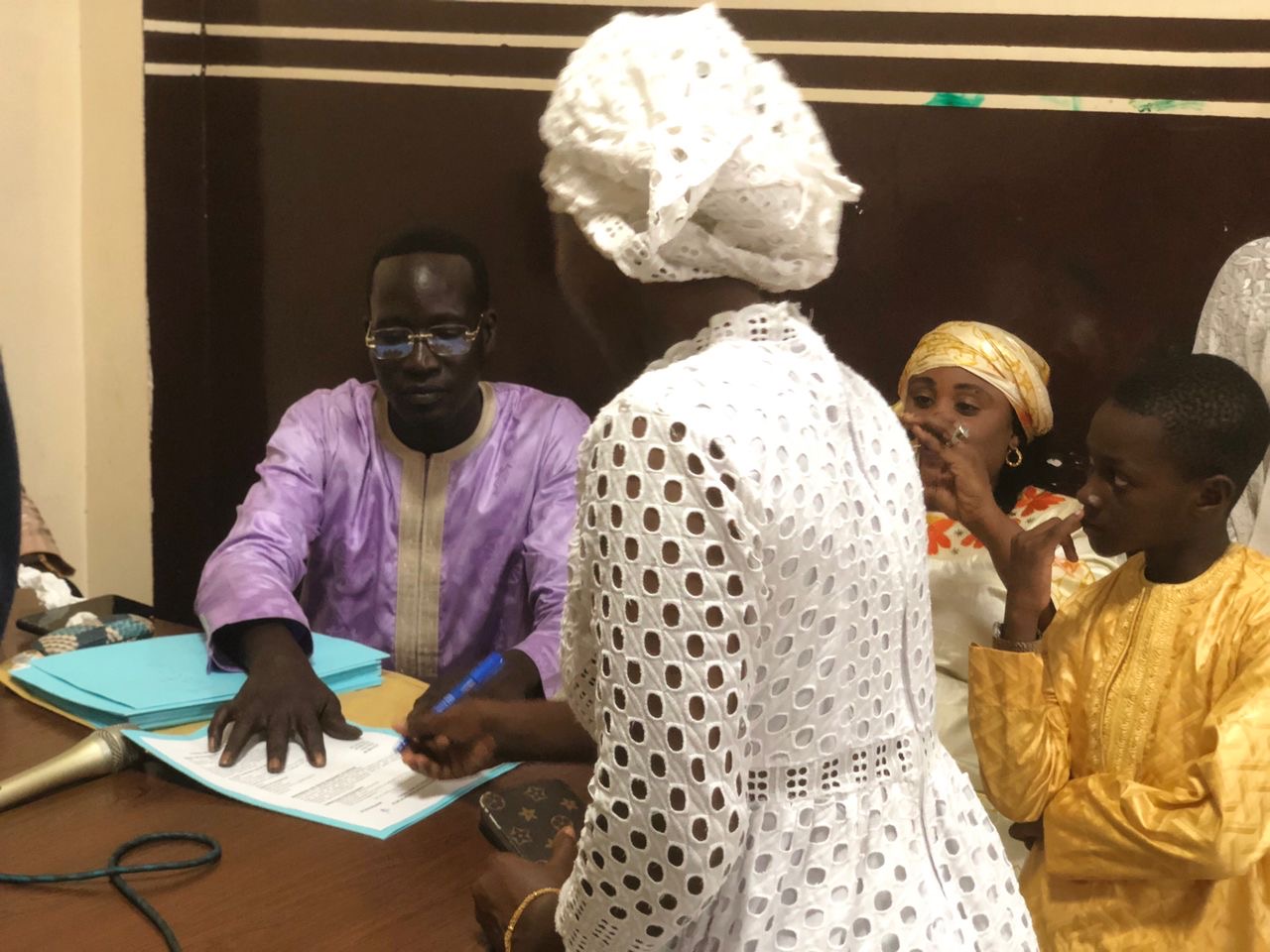 An 1 de la « Plateforme des braves Dames » / Mme Fatou Diouf Ndiaye rend hommage aux femmes malades du cancer et octroie financements et emplois à…