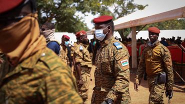 Le Burkina en "guerre" pour sa "survie", selon le ministre de la Défense