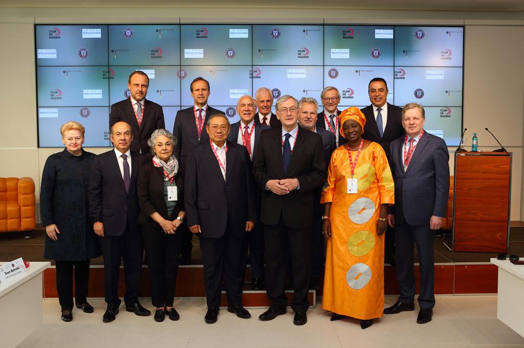 Aminata Touré en porte-étendard de l’Afrique à Berlin : « Le développement de l’Afrique, la paix et la stabilité exigent un préalable avec des dirigeants respectant la constitution… »