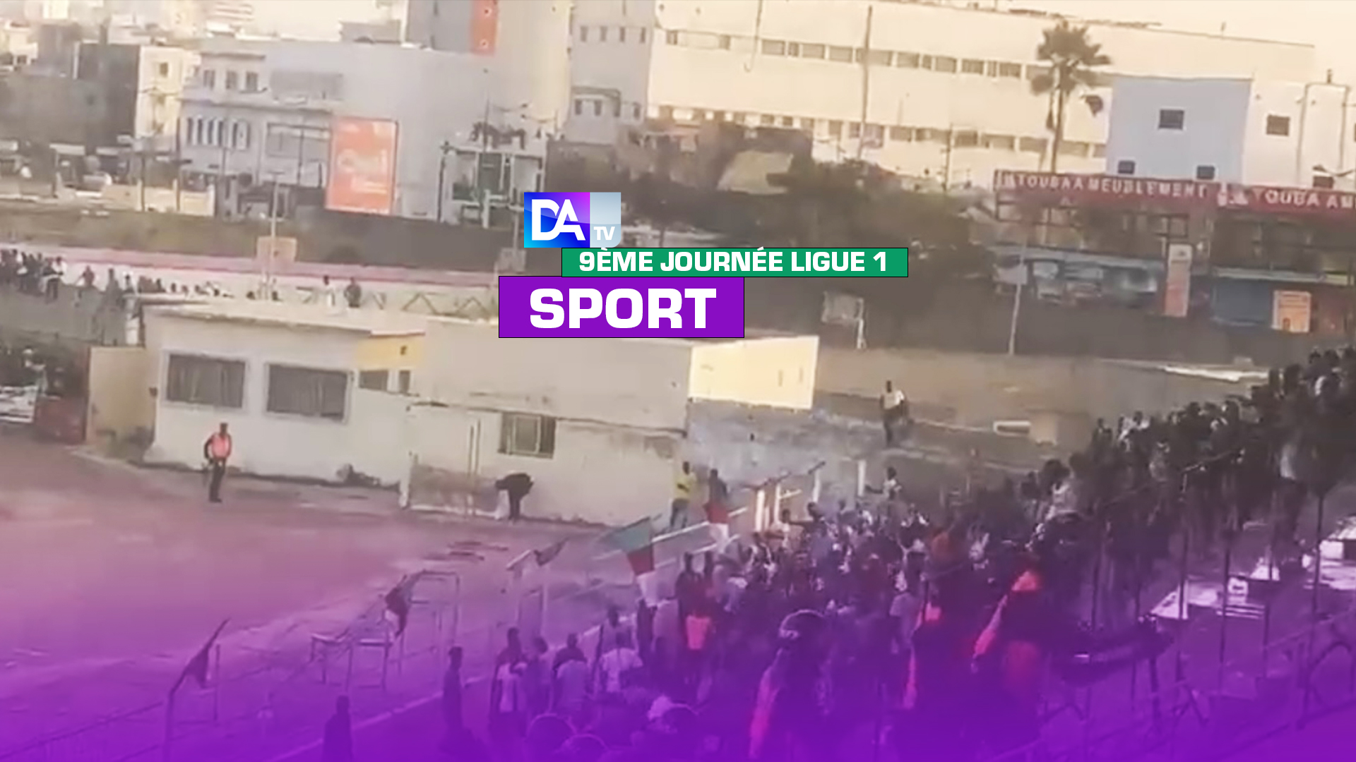9ème journée Ligue 1 : Le choc Jaraaf vs AS Pikine interrompu par des jets de pierre et de gaz lacrymogènes…