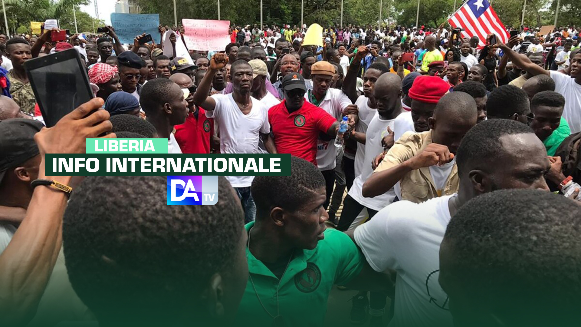 Des centaines de Libériens manifestent contre le président Weah