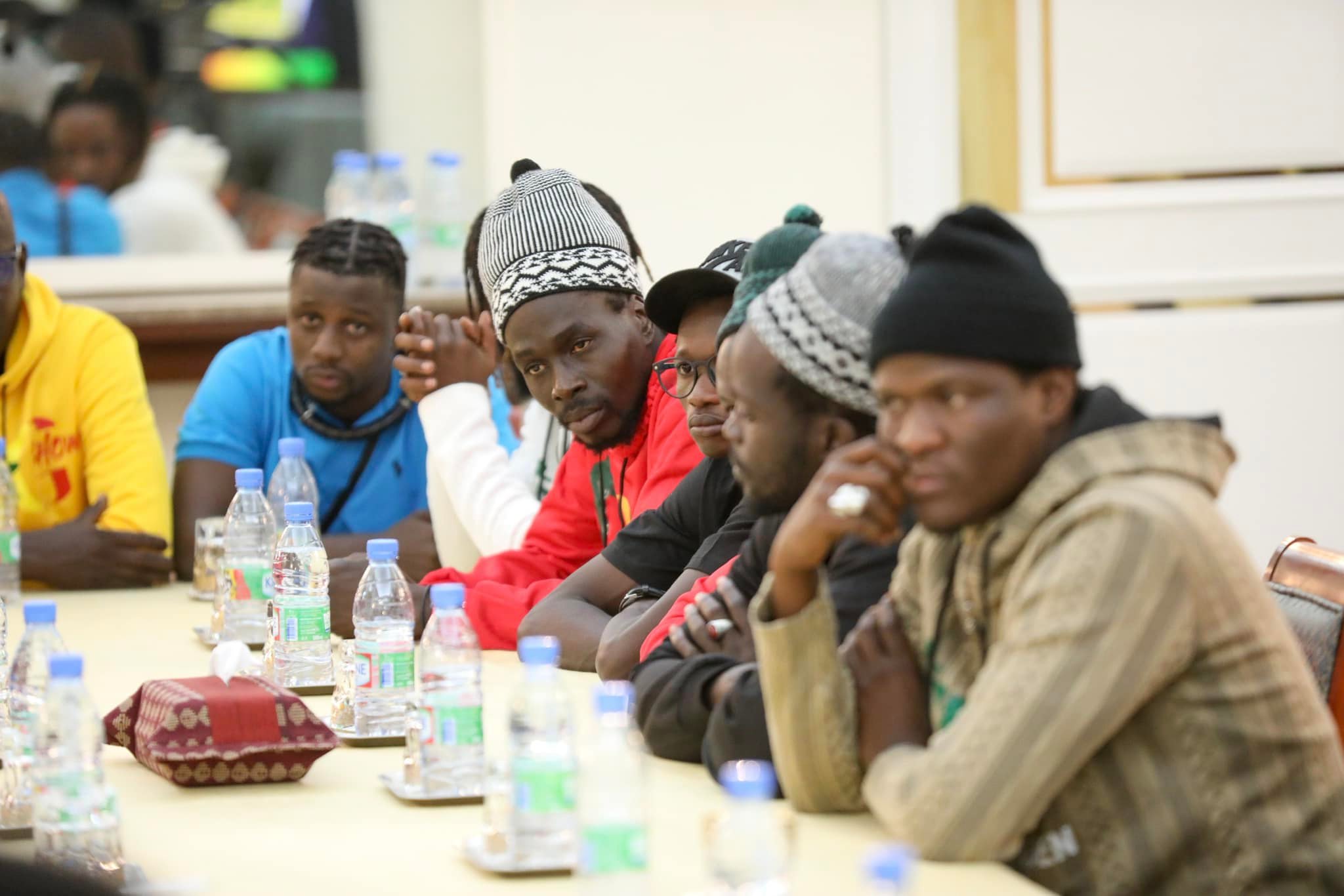 [PHOTO] Culture : Le chef de l’État a reçu les acteurs majeurs du Hip Hop Galsen