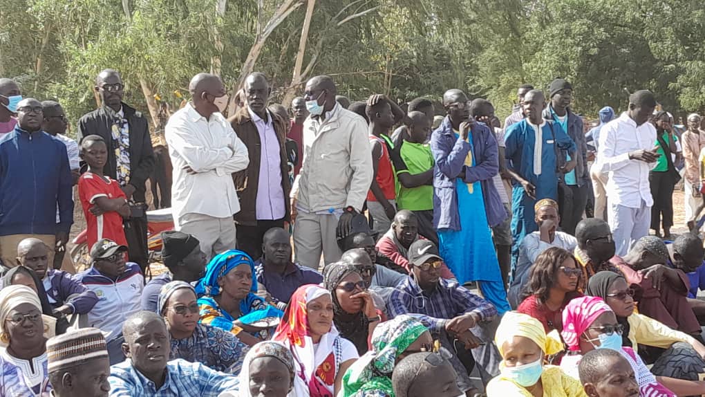Meurtre de Bassirou Mbaye à Ndiaffate : Les enseignants de la région de Kaolack décrétent une grève générale pour le reste de la semaine et exigent une condamnation à perpétuité.